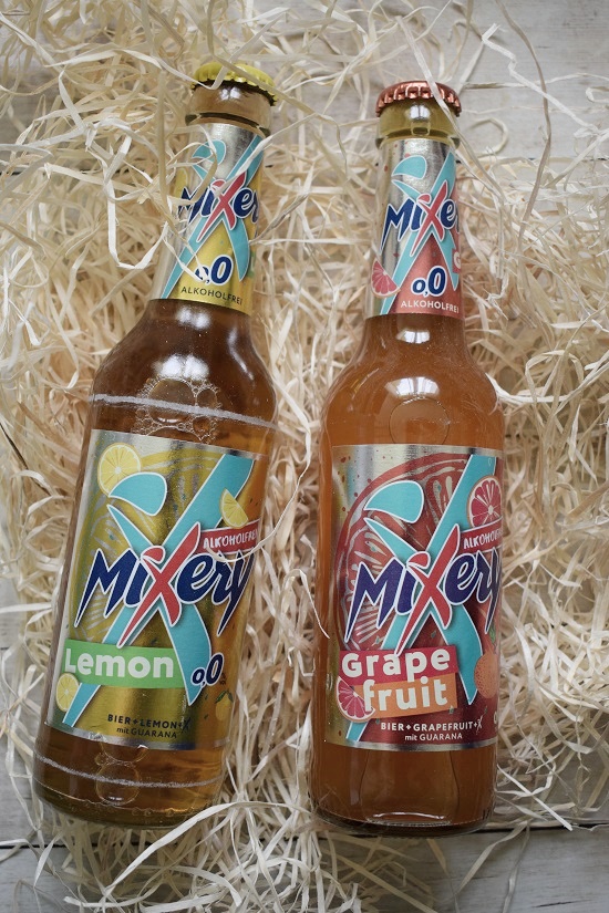 Brandnooz Box Mai 2018 www.probenqueen.de Mixery Lemon und Grapefruit alkoholfrei in Flaschen