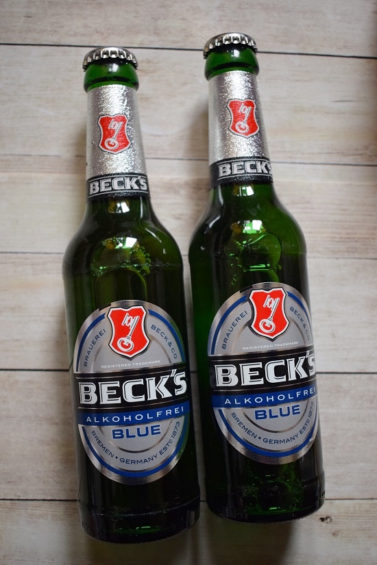 Degustabox Januar 2019 zwei Flaschen Becks Blue Alkoholfrei