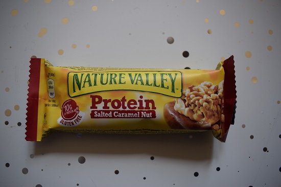 Degustabox Februar 2019 Nature Valley Protein Riegel Salted Caramel Nut