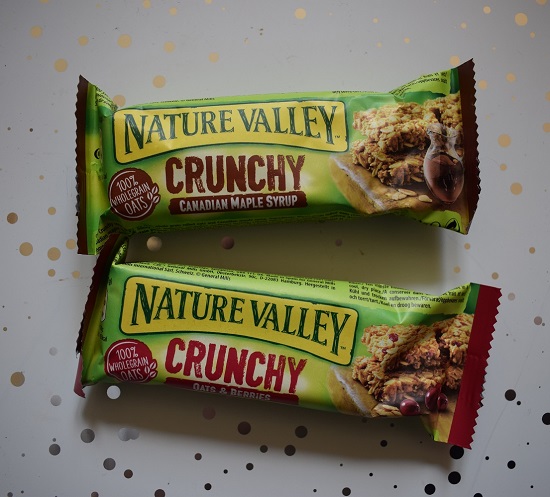 Degustabox Februar 2019 Nature Valley zwei Crunchy Riegel
